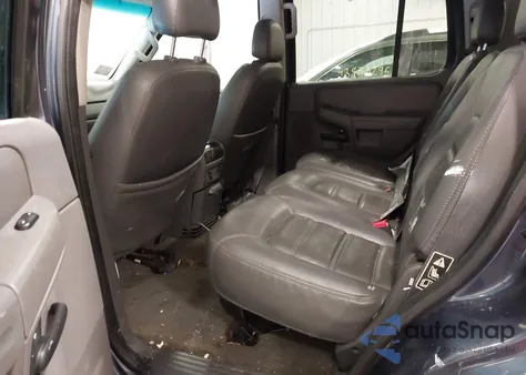 2002 Ford Explorer Xlt from USA, damaged, VIN 1FMZU73W92UC97376